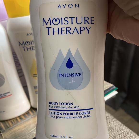 Avon - Picture 4 of 9